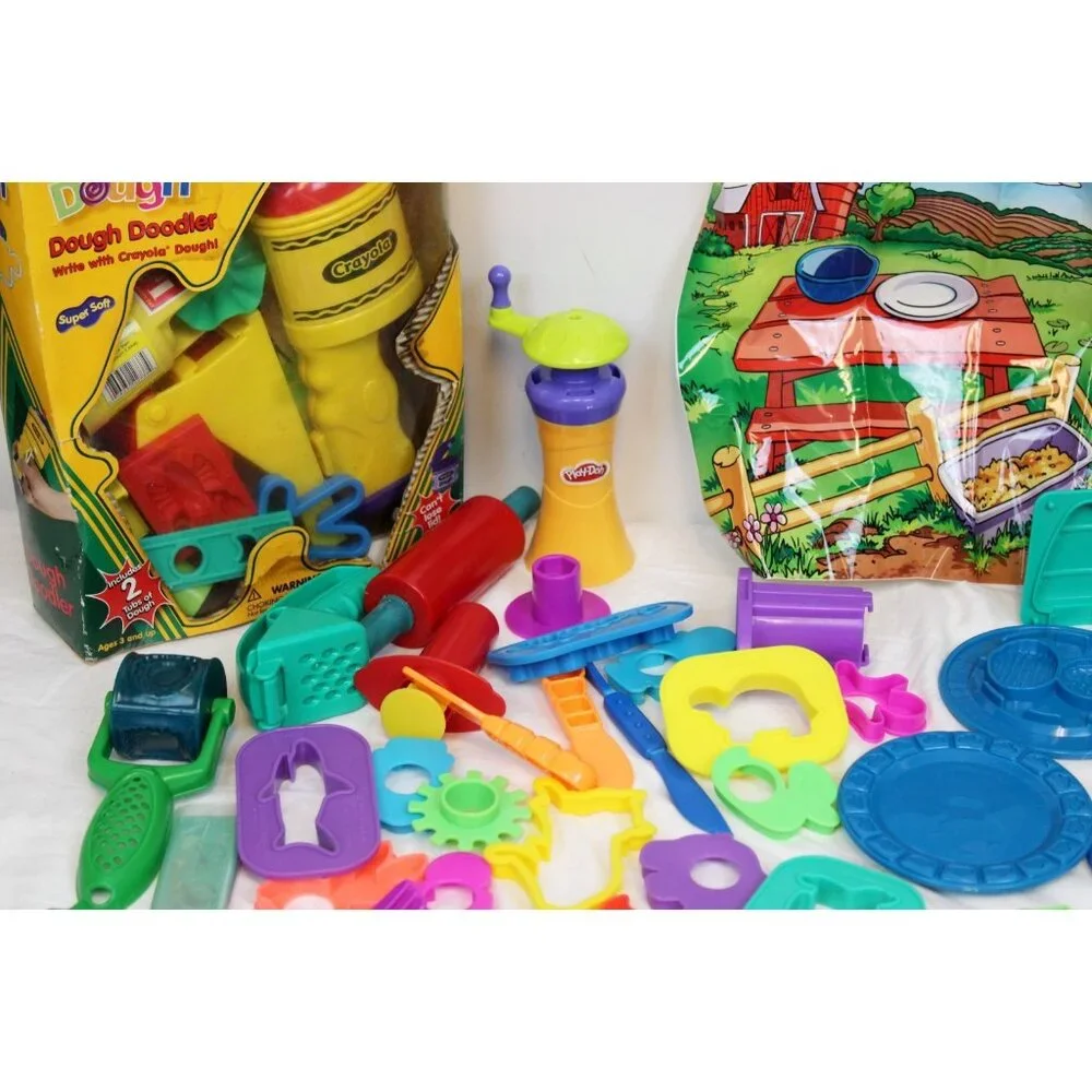 Large Play-Doh Canister 50+ Pcs Crayola Dough Doodler Cutters Molds cans
